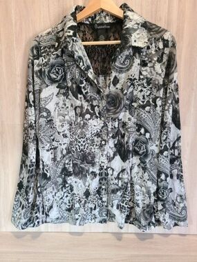 Signature Studio Rose Print Blouse Women M Black White Lace Back Button Top